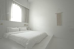 Unique Space Design Art Hotel