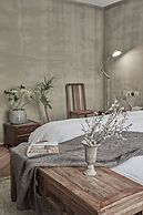 Unique Space Design Art Hotel