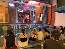 Silk And Sea Hotel