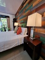 Calathea Lodge Monteverde