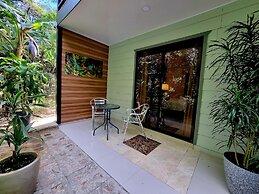 Calathea Lodge Monteverde