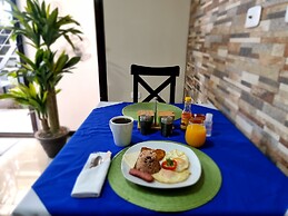 Calathea Lodge Monteverde