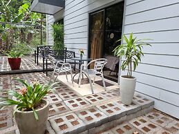 Calathea Lodge Monteverde