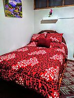 Hostal Latitud Ecuem