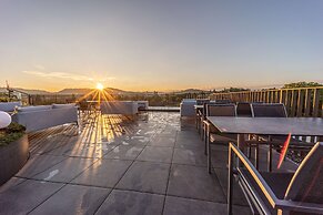 Prize by Radisson, Bern City