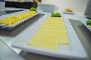 Prize by Radisson, Bern City