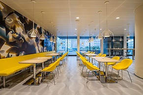 Prize by Radisson, Bern City