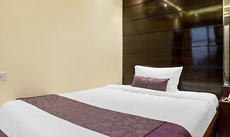 Treebo Premium The Crystal