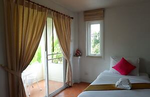 Ayutthaya Garden River Home