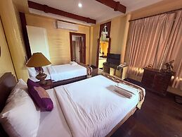 Ayutthaya Garden River Home