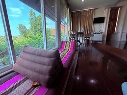 Ayutthaya Garden River Home