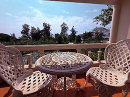 Ayutthaya Garden River Home