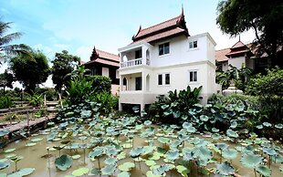 Ayutthaya Garden River Home