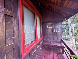 Ayutthaya Garden River Home