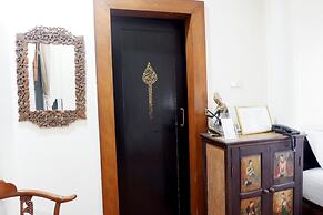 Ayutthaya Garden River Home
