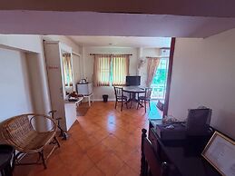 Ayutthaya Garden River Home