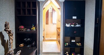 Ayutthaya Garden River Home