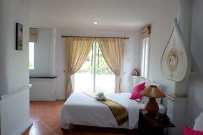 Ayutthaya Garden River Home
