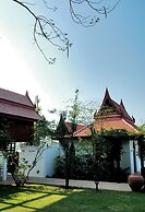 Ayutthaya Garden River Home