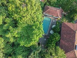 Adi Jaya Cottages Jungle Suites by EPS