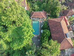 Adi Jaya Cottages Jungle Suites by EPS