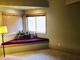 River Ridge 416b 1 Bedroom Condo by RedAwning