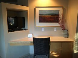 River Ridge 416b 1 Bedroom Condo by RedAwning