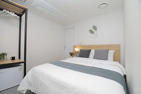 Line Hotel Myeongdong