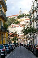 Sitio dos Cavaleiros Apartments