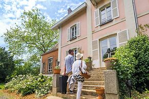 Le Chateau De La Tourlandry - Puy du Fou