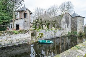 Le Chateau De La Tourlandry - Puy du Fou
