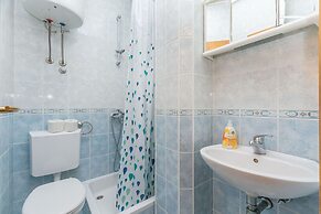 Apartments and Room Nevenka