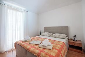 Apartments Ivo