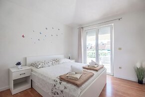 Apartments Ivo