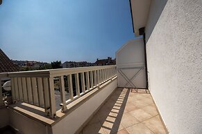 Apartments Ivo