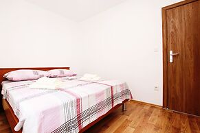 Apartment Anica