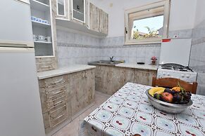 Apartments and Rooms Jakov
