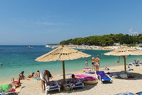 Apartments and Rooms Jakov
