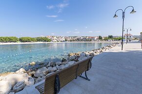 Apartments and Rooms Jakov