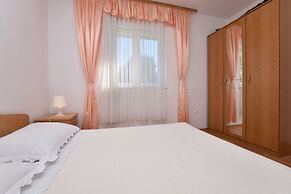 Apartments and Room Kiko