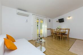 Apartments Srecko
