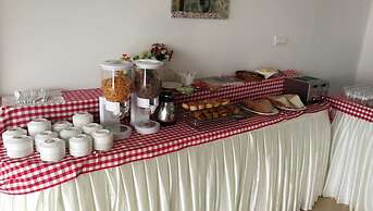 LakeRose Wayanad Resort