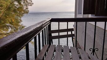 Olive Press Hotel & Apartments