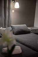 Olive Press Hotel & Apartments