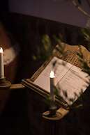 Olive Press Hotel & Apartments