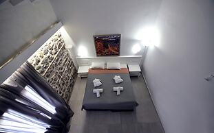 Olive Press Hotel & Apartments