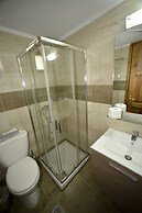 Olive Press Hotel & Apartments