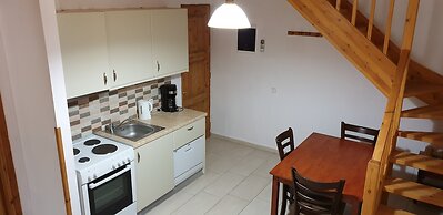 Olive Press Hotel & Apartments