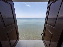 Olive Press Hotel & Apartments