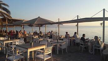 Olive Press Hotel & Apartments